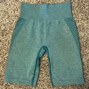 Athletic bike shorts